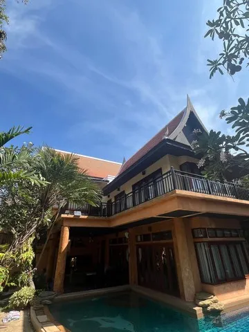 ขายบ้านทรงไทยสุดหรู ริมทะเลพัทยาใต้ บ้านสไตล์ไทยประยุกต์