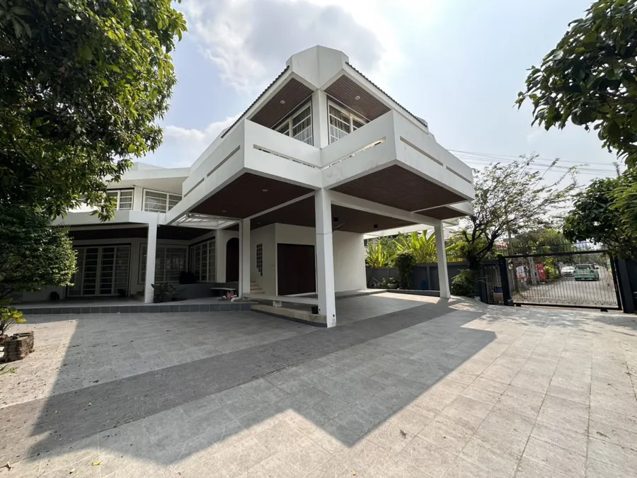 ให้เช่า บ้านเดี่ยว บ้านเดี่ยว สุขุมวิท 71 ซอยปรีดี