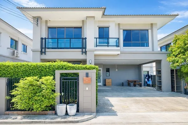 ใกล้ แม็คโคร บางนา 900 ม.บ้านเดี่ยว 2 ชั้น 45 ตร.วา.180 ตร.ม. บางนา-สุวรรณภูมิ ถ.กิ่งแก้ว 3 นอน 3 น้ำ ซัมมิท วินด์มิลล์ 