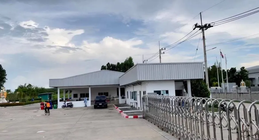 ขายด่วน โรงงานขนาดใหญ่ จ.ชลบุรี บ่อทอง 58 ไร่ สภาพ