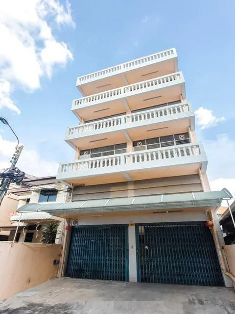 ขายตึกแถว 6.5 ชั้น 800 ตร.ม. ซอยประชาราษฎร์บำเพ็ญ 5 ใกล้ MRT ห้วยขวาง