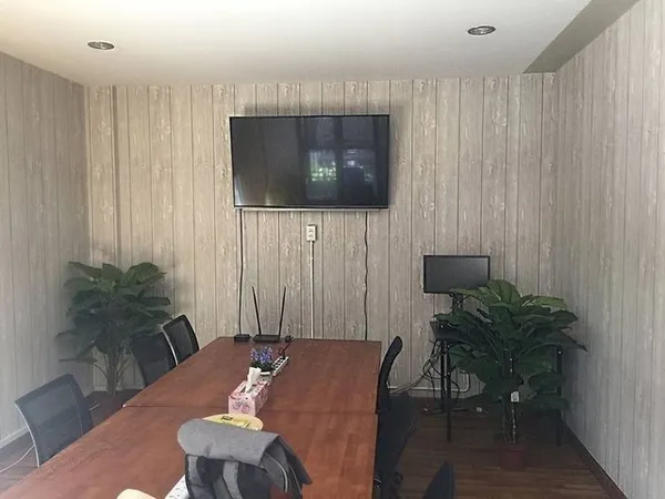 ให้เช่าโฮมออฟฟิศ  ทาวน์โฮม 3 ชั้น หลังมุม ริมน้ำ  ตรงข้ามเซนทรัลแจ้งวัฒนะ สถานีรถไฟฟ้า MRT แจ้งวัฒนะ-ปากเกร็ด28 เพียง 550 เมตร