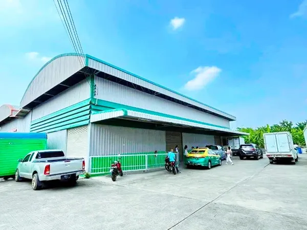 ซอยบางแค ม.กาญจนาภิเษก เทอดไท ใกล้เดอะมอลล์บางแค 900 ม. 100ตร.ว. 350ตร. โกดังให้เช่าพร้อมออฟิศ 1 นอน 1 น้ำ