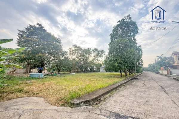 ขายที่ดินถมแล้ว 288 ตารางวา หมู่บ้านเอกบุรี รามอินทรา 103/2 ใกล้รถไฟฟ้า สายสีชมพู