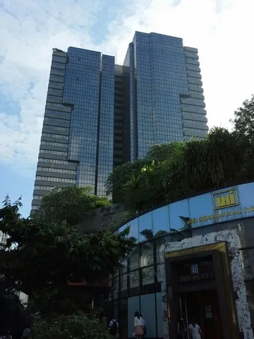 รหัส 00056 RENT ให้เช่า Office อาคารชำนาญเพ็ญชาต ใหญ่ 401 ตร.วา 1BR1ห้องน้ำ 55000 THB ใกล้กับ - สภาพเยี่ยม!