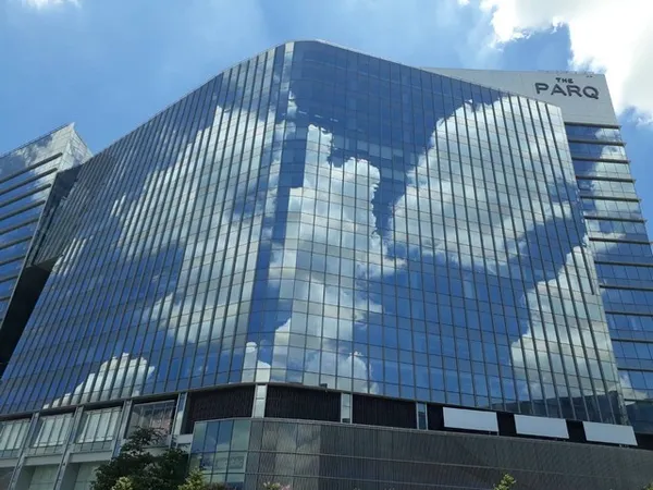 OFFICE อาคารเดอะปาร์ค ขนาด 1 RAI 0 Ngan 1 ตร.วา 1ห้องนอน1BR ใกล้กับ คลองเตย ออกแบบลงตัว -