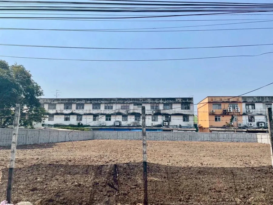 ให้เช่าที่ดินถมแล้ว 367 ตร.ว. ซอยลาซาล 81 ใกล้ตลาด