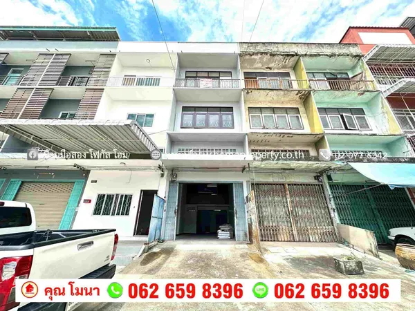 ขาย ตึกแถว 3 ชั้นครึ่ง หมู่บ้านปิ่นทอง เอกชัย
