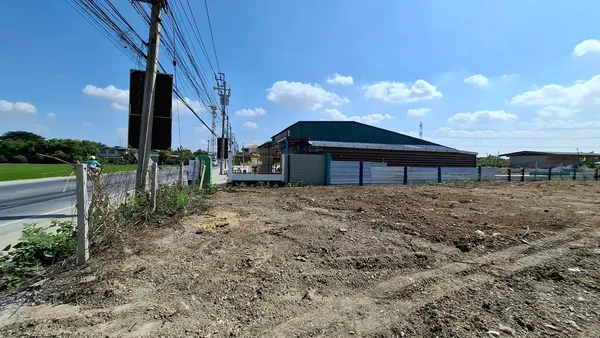 ขายที่ดินเปล่า ถมแล้ว ทำเลดี ใกล้โรงเรียนสารสาสน์ อำเภอบางบัวทอง จังหวัดนนทบุรี