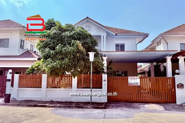 บ้านเดี่ยว หมู่บ้านสวนสวย เนื้อที่ 75 ตรว. (ติดกับซอยร่วมสามัคคี) ถนนพัฒนาการ แขวงหนองบอน เขตประเวศ