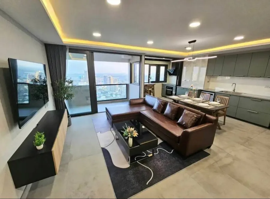 ให้เช่า คอนโดห้องชุด​ The Waterford​ Diamond​ 146