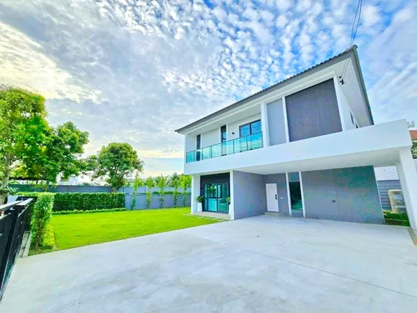 สนามบินดอนเมือง ช่างอากาศอุทิศ บ้านเดี่ยว 2 ชั้น 4 นอน 5 น้ำ ใกล้ รร.นานาชาติ Harrow 800 ม. สนามบินดอนเมือง 100 ตร.ว.252