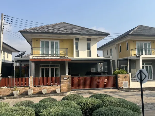 ขายบ้านเดี่ยว 2 ชั้น แมกโนลีย์สวนเสือ  3 ห้องนอน 3 ห้องน้ำ 1 ห้องอเนกประสงค์ 2 ที่จอด (พื้นที่ใช้สอย 200ตรม.)