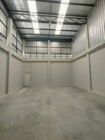 ให้เช่าโกดังออฟฟิศสร้างใหม่450ตร.มย่านบางใหญ่นนทบุรีซอยกัตนาบางม่วงใกล้ รพ.บางใหญ่โรงถ่ายกันตนา