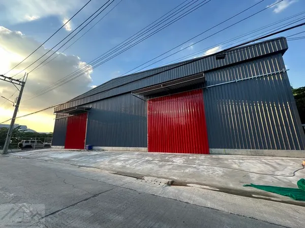 ให้เช่าโกดัง 300 ตรม. ไฟ 3 เฟส ย่านลาดพร้าว 101 โพธิ์แก้ว 3 นวมินทร์ 111 เกษตรนวมินทร์