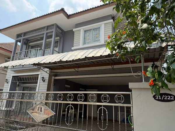 ถูกสุดในย่านนี้!! บ้านเดี่ยว 2 ชั้น ไม่เคยเข้าอยู่ ติดถนนรังสิตคลอง 5 ใกล้มอเตอร์เวย์ ห้าง 
เยื้องที่ว่าการอำเภอธัญบุรี