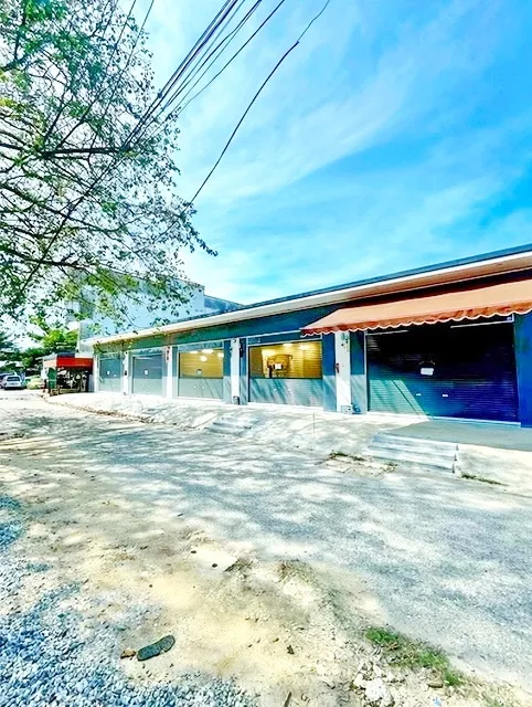 ให้เช่า ร้านค้า หรือออฟฟิศ 60ตร.ม.เทศบาลเมืองฉะเชิงเทรา 400 ม. ลดราคาครั้งที่3 โรบินสัน บิ๊กซี ฉะเชิงเทรา ติดถนน เหมาะทำ