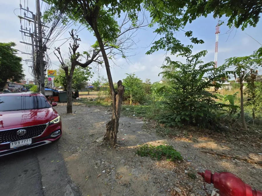 ขายที่ดิน ถมแล้ว ติดถนนแก้วเงินทอง ตลิ่งชัน ใกล้เด