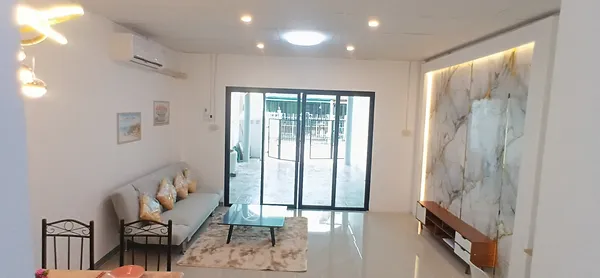 ลด2แสน4ห้องนอนขายทาวโฮมใกล้พาต้าปิ่นเก้าจรัญสนิทวงศ์ถนนพิบูลสงคราม16สไตล์บ้านแฝด  