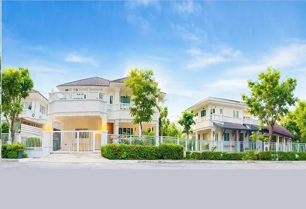 ใกล้โลตัส สุขาภิบาล3 1.8 กม.5-6นอน 111ตร.วา. เพอร์เฟคเพลส รามคำแหง 164 คฤหาสน์หัวมุม 2ชั้น พร้อมเรือนรับรอง2ชั้น 5-6นอน