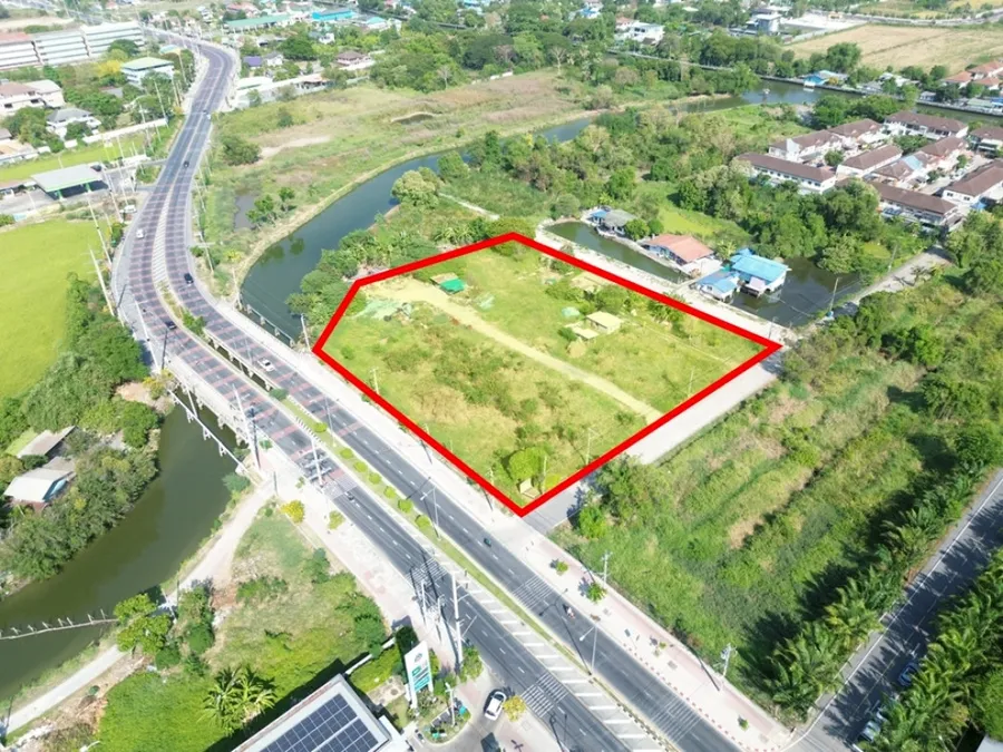 ขาย ที่ดิน ริมถนนประชาร่วมใจ 4 ไร่ 3 งาน 89 ตรว ใก