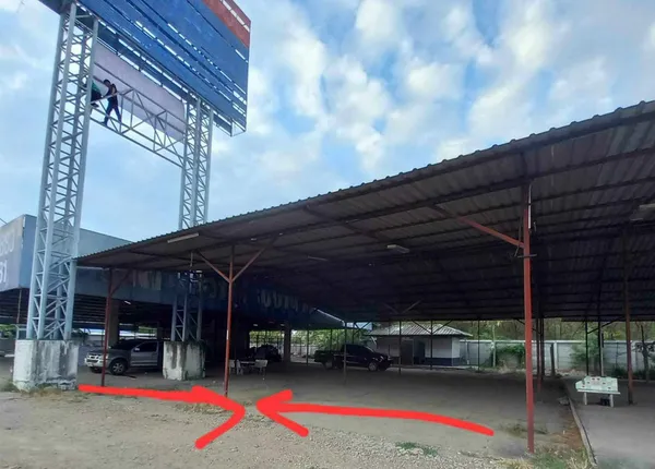 พื้นที่ว่างให้เช่า ติดปั้มปตท เมืองปทุมธานี ติดถนน 346 ใกล้แยกสันติสุข ใกล้ห้างแม็คโคร ถนนรถสัญจรผ่านเยอะ ถนนทางออกสุพรรณ เสนาอยุธยา บางบัวทอง