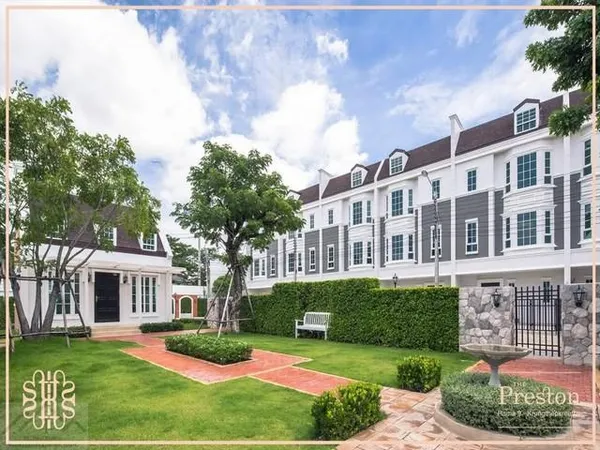 ขายทาวน์โฮม 3 ชั้น 175 ตร.ม. The Preston Townhome กรุงเทพกรีฑาซอย 7