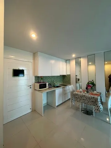 ขายคอนโดทำเลดี พร้อมเข้าอยู่ โครงการ: Condo Amazon resident จอมเทียน