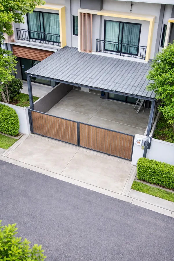 เทิดราชัน-ดอนเมือง แอร์3 หลังสุดท้ายในโครงการ ทาวน์โฮม 2ชั้น 3นอน รร.พระหฤทัยดอนเมือง 900 ม. 19ตร.ว. 152ตร.ม. ใกล้ตลาดให