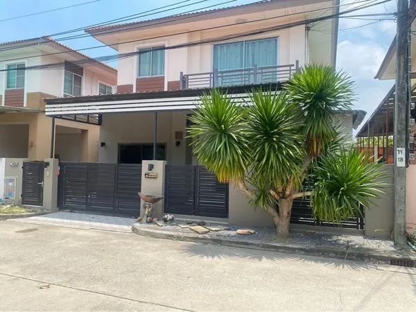 ให้เช่าบ้านเดี่ยว2ชั้น ใกล้เซ็นทรัลบางนา ,บิ๊กซีบางนา, เมกาบางนา หมู่บ้านเอโทล มัลดิฟส์ปาล์ม