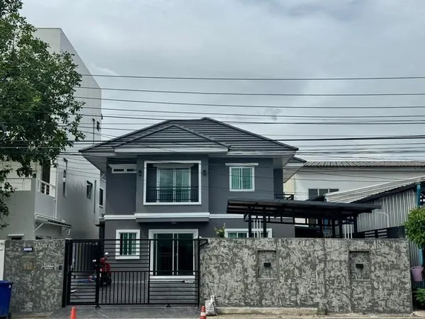 ให้เช่าบ้านเดี่ยว 2 ชั้น 60 ตร.ว. ซอยโกสุมรวมใจ 17 ใกล้สนามบินดอนเมือง (รีโนเวทใหม่)