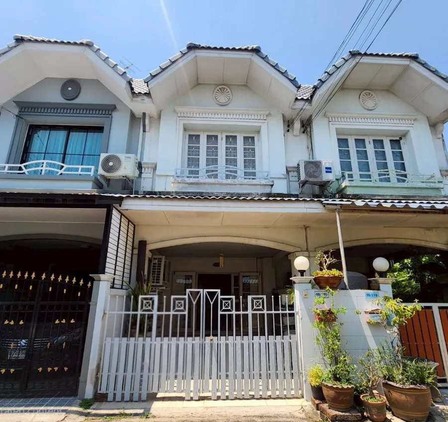 ขาย ทาวน์โฮม มนวดี เอ็กซ์คลูซีฟ 16 ตรว 100ตรมติดถ.