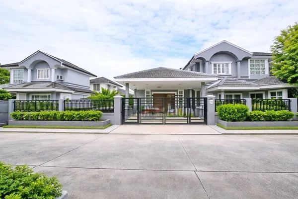 คฤหาสน์ใหญ่มาก รักสัตว์7-Elevenสุวินทวงศ์ 44 450 ม. ตลาดหนองจอก 1.2 กม.ให้เช่า 5นอน 6แอร์ 5น้ำ 100ตรว. จอดรถ4คัน โลตัส2.