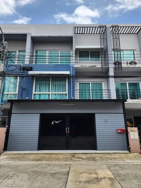 ให้เช่าทาวน์โฮม 3 ชั้น 4 ห้องนอน หมู่บ้าน กรีนิช รามอินทรา 76 Greenwich Ramintra 76 ติดแม็คโคร รามอินทรา
