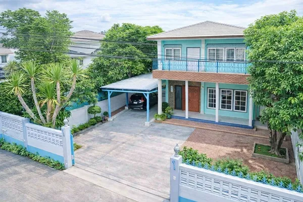 ช็อกโกแลตวิลล์ 900 ม. 96 ตร.ว. 290 ตร.ม. บ้านเดี่ยว 2 ชั้น 3นอน 2น้ำ ใกล้ตลาดอินทรารักษ์ 1 กม.ถ.นวมินทร์38-44