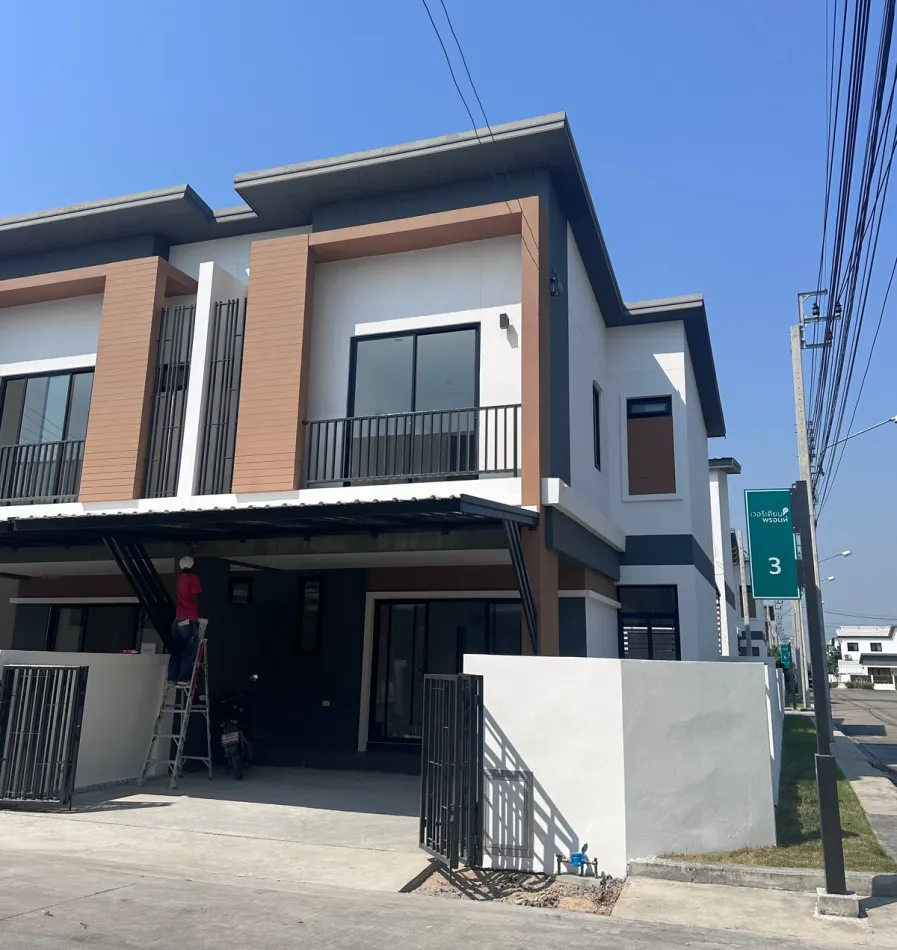 ให้เช่า ทาวน์โฮม เวอรีเดียน พรอมท์