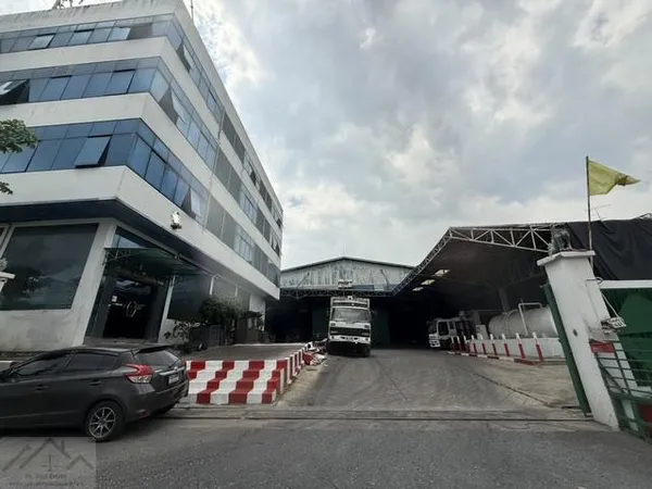 BR 1745 ให้เช่าโกดัง 2,000 ตร.ม รับน้ำหนัก 5 ตัน ซอยวัดหลวงพ่อโต บางพลีใหญ่ สมุทรปราการ