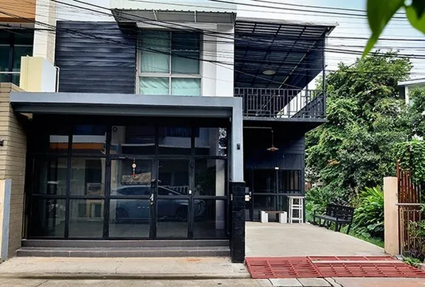 ให้เช่า ทาวน์โฮม 3 ชั้น หลังมุม ริมน้ำ Motown Chaengwattana ตรงข้ามเซนทรัลแจ้งวัฒนะ สถานี MRTแจ้งวัฒนะ-ปากเกร็ด 28