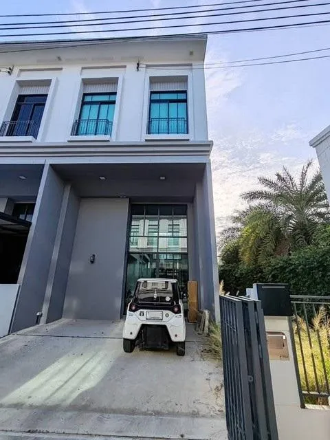 ให้เช่าทาวน์เฮ้าส์ 2 ชั้น 30 ตร.ว. พฤกษาวิลล์ พหลโยธิน-รามอินทรา ซอยรามอินทรา 5