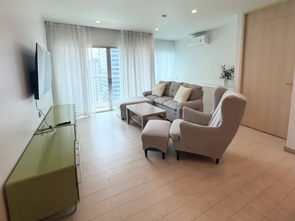 ให้เช่า คอนโด Silom Suite Condominium Sathon 12 113 ตร.ม. พร้อมอยู่ ห้องมุม