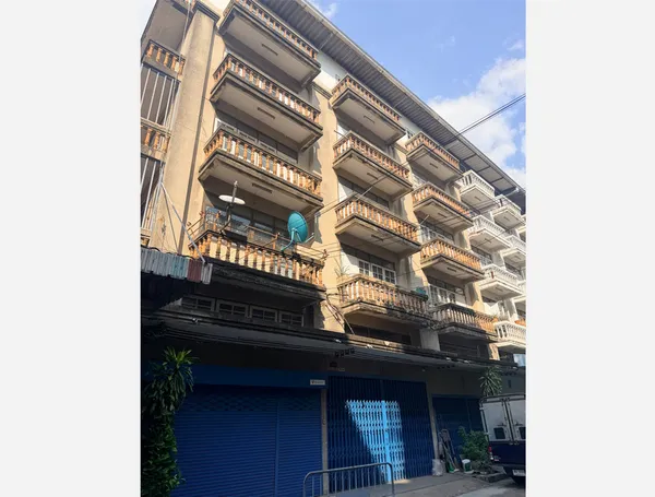 ขายอาคารพาณิชย์ 5.5 ชั้น 3 คูหา (ทะลุถึงกัน) ซอยสมเด็จพระเจ้าตากสิน 29 สำเหร่ เขตธนบุรี ติดอุโมงค์มไหสวรรค์ สะพานกรุงเทพ