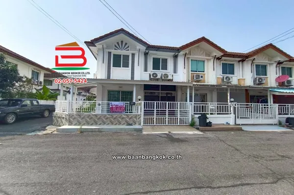 ทาวน์เฮาส์ เนื้อที่ 23 ตร.ว. โครงการ พฤกษาวิลล์ 6 รามอินทรา-พระยาสุเรนทร์ (Pruksa Ville 6 Raminthra-Phrayasurain) (ซอยพระยาสุเรนทร์ 23) แขวงบางชัน เขตคลองสามวา