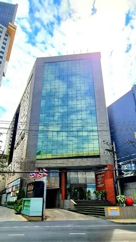 Office อาคารวิวัฒน์ชัย ราคานี้พลาดไม่ได้ -