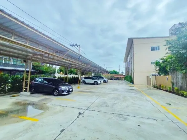 ตลาดบางบัวทอง 900 ม. วัดลาดปลาดุก 800 ม. อพาร์ทเมนท์เปิดใหม่ ฟังก์ชัน 1 นอน 1 น้ำ บางไผ่ กาญจนาภิเษก หนองเพรางาย