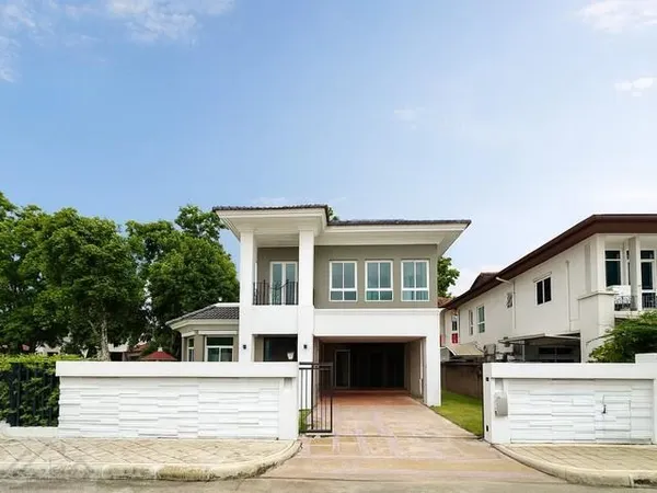 HR 9829 ให้เช่าบ้านเดี่ยว 2 ชั้นสไตล์อิตาลี 136.8 ตรว. หมู่บ้านแกรนด์ คาแนล ดอนเมือง เชิดวุฒากาศ แขวงสีกัน