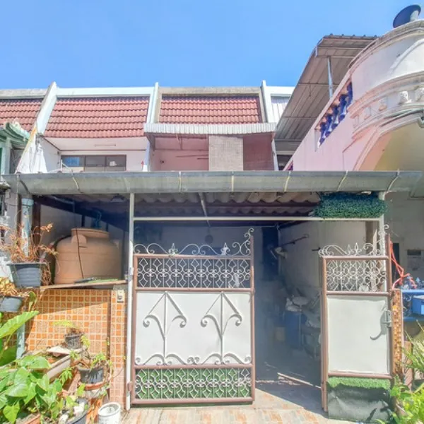 B8646 ม.ซอยกำนันแม้น28 ใกล้รถไฟฟ้าสายสีเขียว สถานีวุฒากาศ