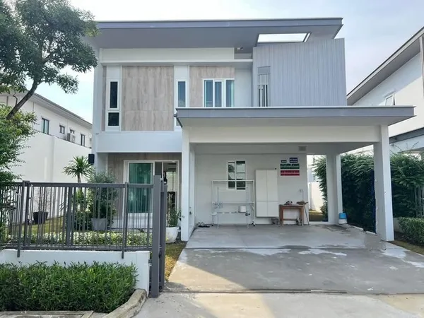 ให้เช่าบ้าน โครงการพฤกษ์ลดา ทางด่วนรามอินทรา-จตุโชติ และถนนวงแหวนกาญจนาภิเษก บ้าน2ชั้น หลังมุม หน้าบ้านไม่ชนใคร