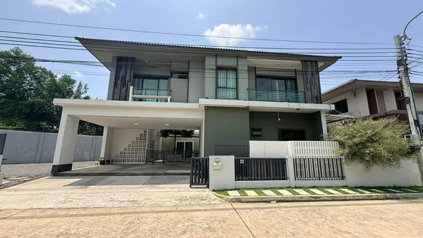 ให้เช่าถูกมาก!! บ้านเดี่ยว 2 ชั้น หลังมุม ม.สราญสิริ ศรีวารี ใกล้สนามบินสุวรรณภูมิ โรบินสัน 
เซ็นทรัลฯ