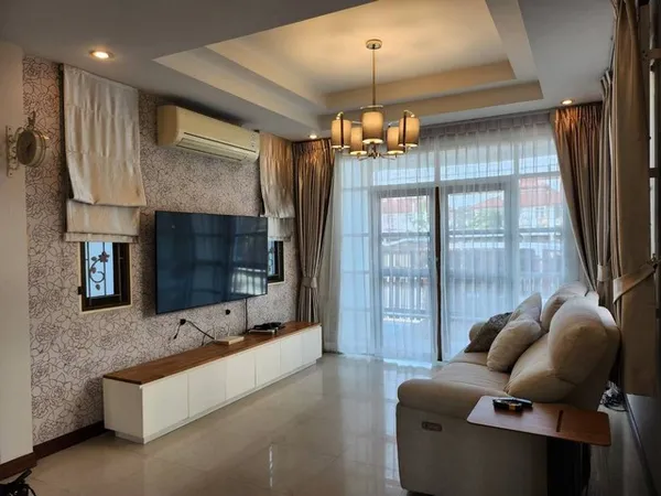 P3254 ให้เช่า บ้านแฝด 2 ชั้น โครงการ บ้านศิรินเทพ ลาดพร้าว 101 Baan Sirinthep ตกแต่งสวยเฟอร์นิเจอร์ครบพร้อมอยู่ ใกล้สถาน