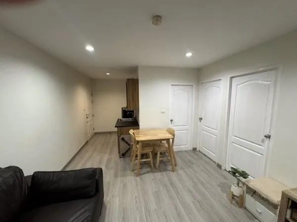 ขาย/ให้เช่าคอนโดห้องมุม 2ห้องนอน เดอะ เพ้นท์ งามวงศ์วาน 22 ใกล้ The Mall งามวงศ์วาน นนทบุรี.